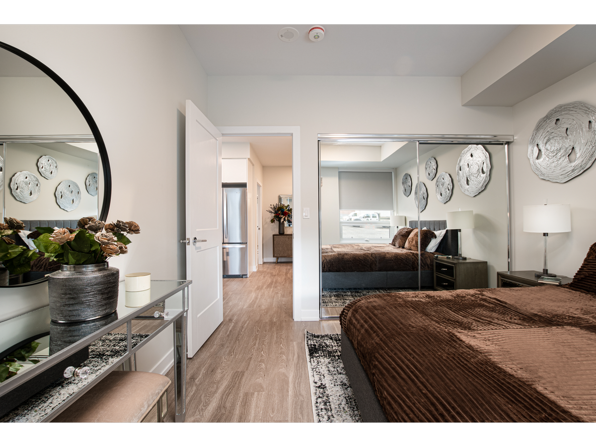 0201-2475 Hurontario Street, Mississauga, ON, L5A 0A9 - 10