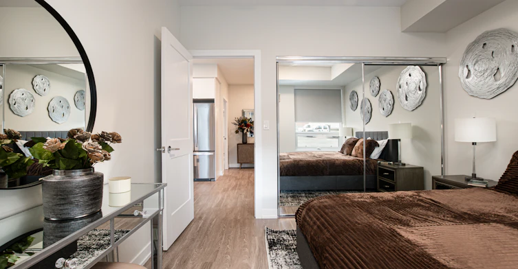 0201-2475 Hurontario Street, Mississauga, ON, L5A 0A9 - 10