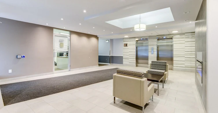 145-409-147 Wellington Street, Aurora, ON, L4G 3L9 - 12