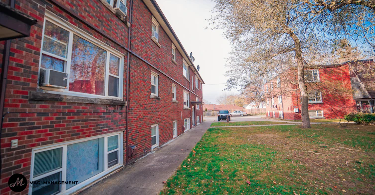 7-6181 Dorchester Road, Niagara Falls, ON, L2G 5T4 - 10