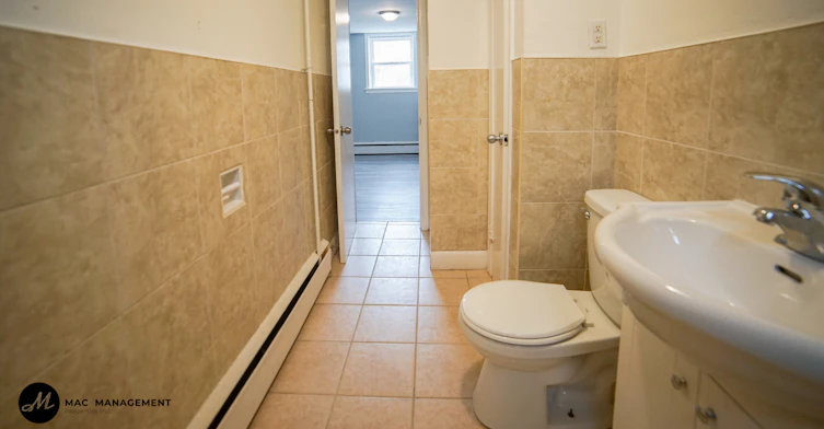 7-6181 Dorchester Road, Niagara Falls, ON, L2G 5T4 - 23