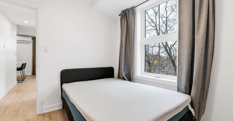 101-887 Somerset Street West, Ottawa, ON, K1R 6R6 - 17