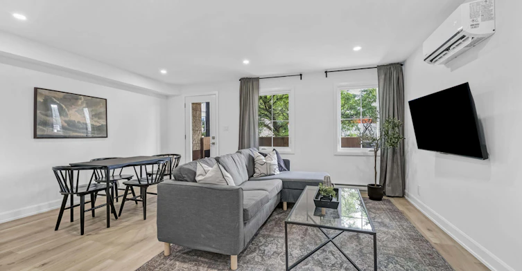 2-887 Somerset Street West, Ottawa, ON, K1R 6R6