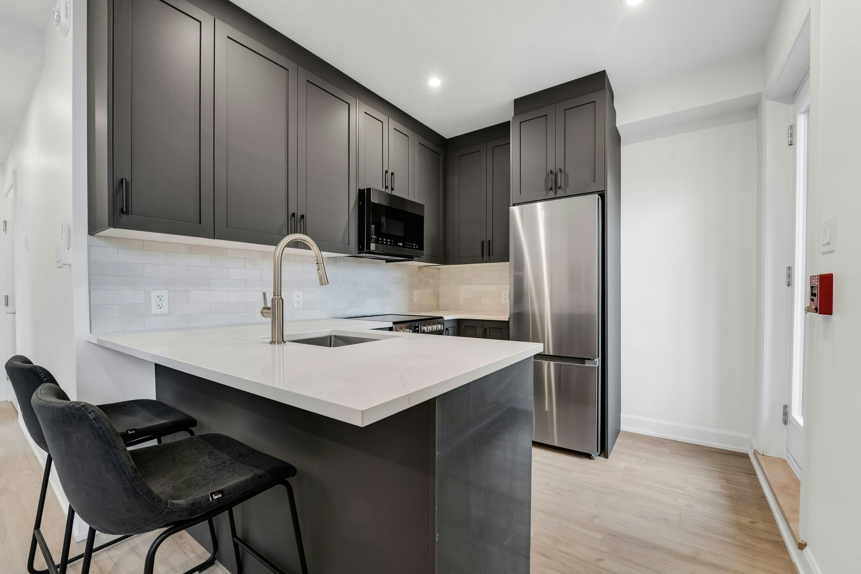 104-887 Somerset Street West, Ottawa, ON, K1R 6R6 - 18