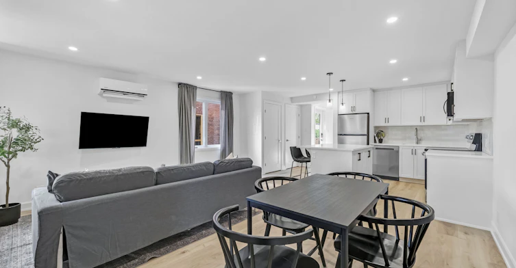 887 Somerset Street West, Ottawa, ON, K1R 6R6 - 13