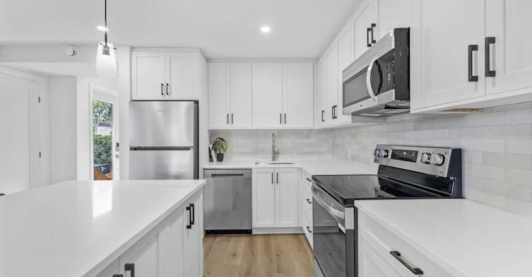 887 Somerset Street West, Ottawa, ON, K1R 6R6 - 6