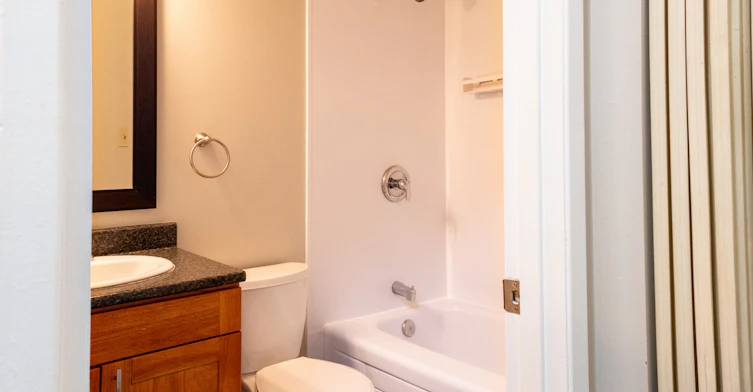 9140 144 Avenue, Edmonton, AB, T5E 5V5 - 10