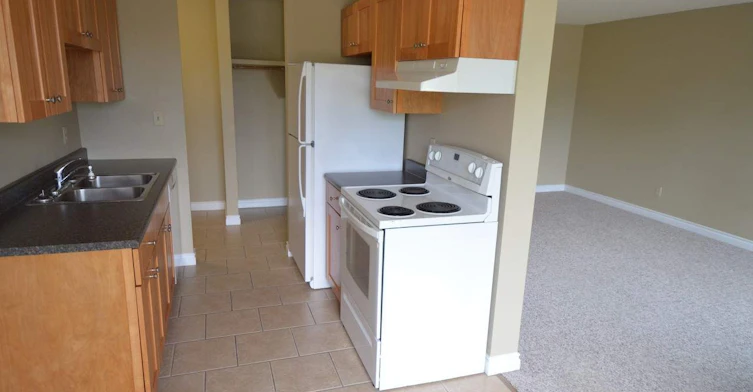 9140 144 Avenue, Edmonton, AB, T5E 5V5 - 15