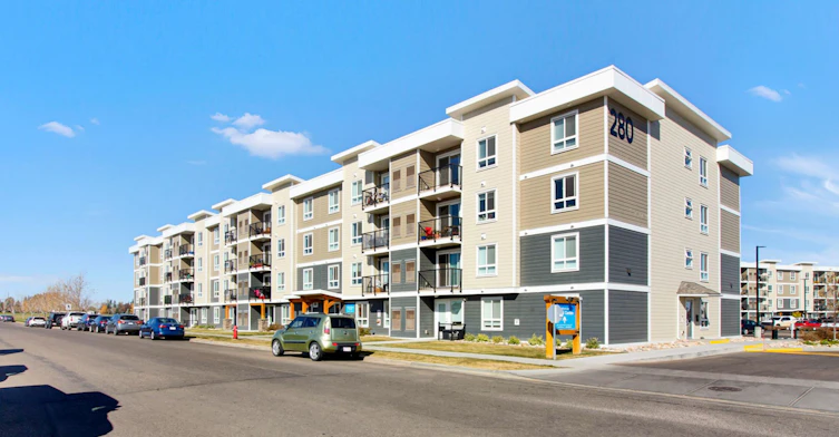 280 Southlands Boulevard SE, Medicine Hat, AB, T1B 0S4 - 2