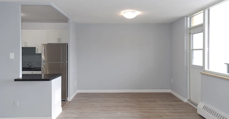 808-2185 Lawrence Avenue East, Toronto, ON, M1P 2P6 - 5