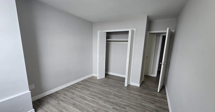 704-2185 Lawrence Avenue East, Toronto, ON, M1P 2P6 - 5