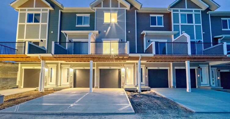 76 Tuscany Summit Square Northwest, Calgary, AB, T3L 0C1