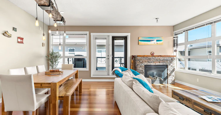 407-830 Centre Avenue Northeast, Calgary, AB, T2E 9C3