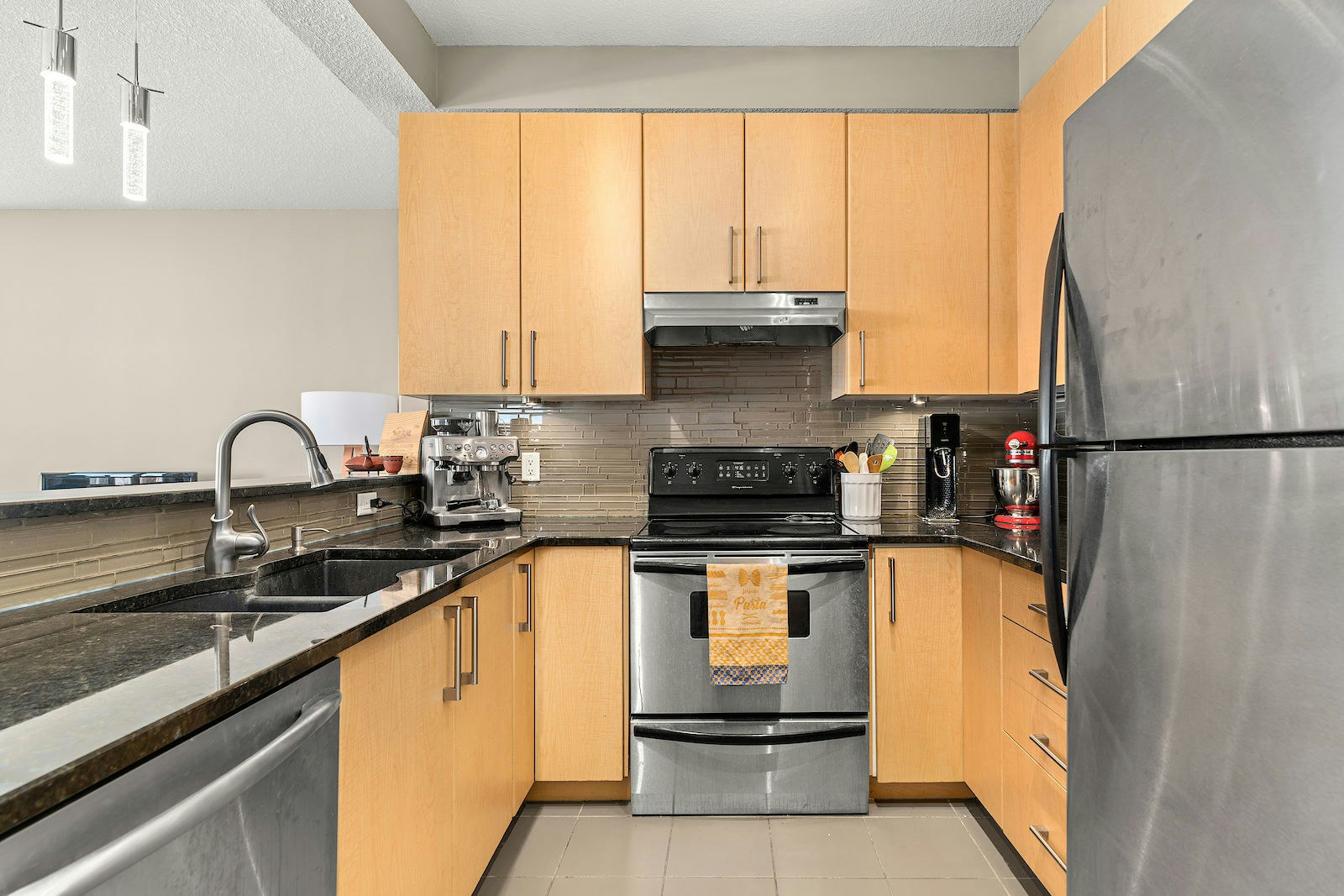 407-830 Centre Avenue Northeast, Calgary, AB, T2E 9C3 - 8
