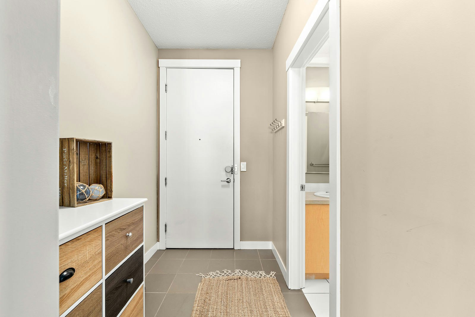 407-830 Centre Avenue Northeast, Calgary, AB, T2E 9C3 - 19