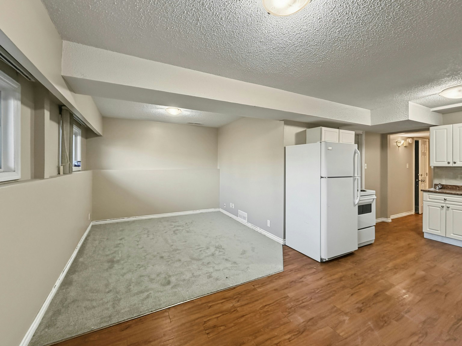 6425B-6425 35 Avenue Northwest, Calgary, AB, T3B 1S5 - 4