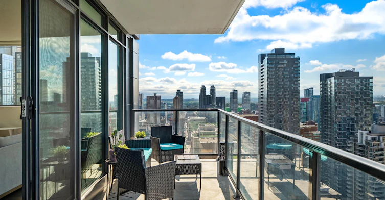 2807-1010 6th Street SW, Calgary, AB, T2R 1B4