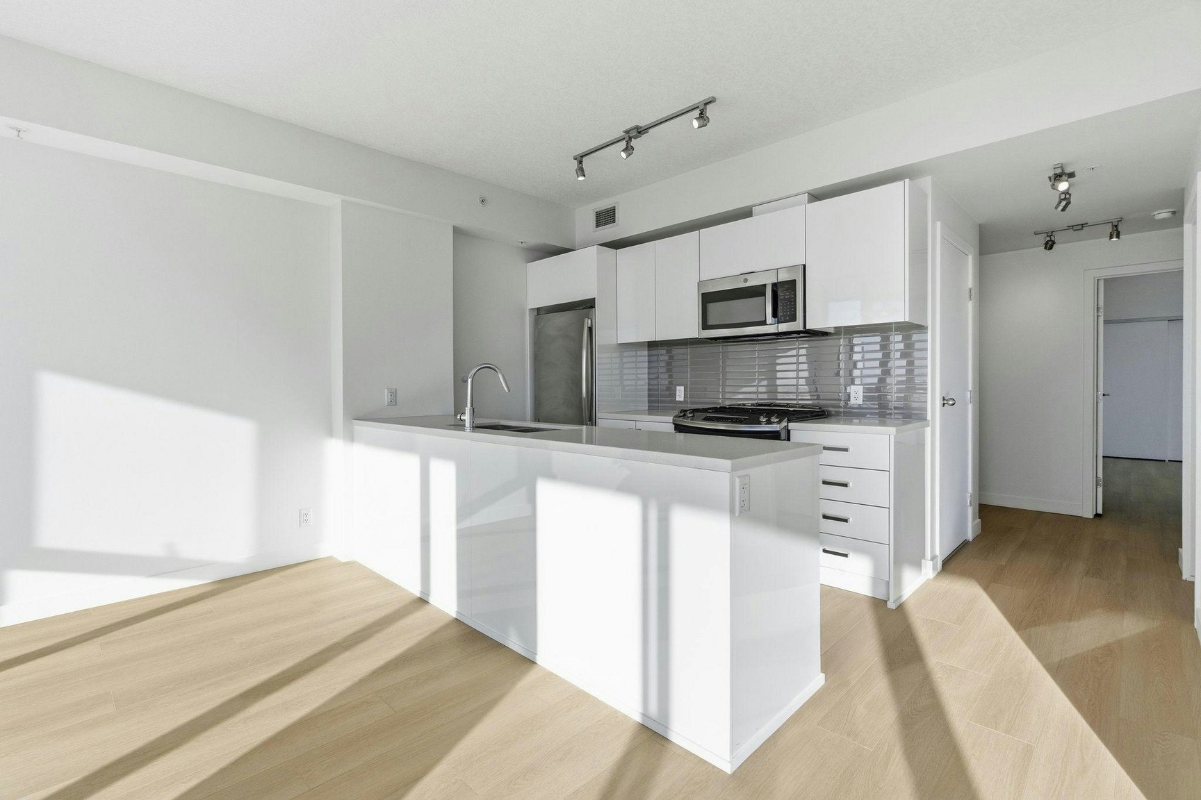 2807-1010 6th Street SW, Calgary, AB, T2R 1B4 - 11