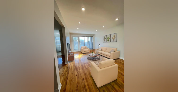 266-227-216 Lawrence Rue, Longueuil, QC, J4V 2Z4 - 10