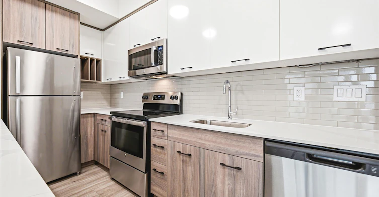 49 Walnut Street South, Hamilton, ON, L8N 2K9 - 6