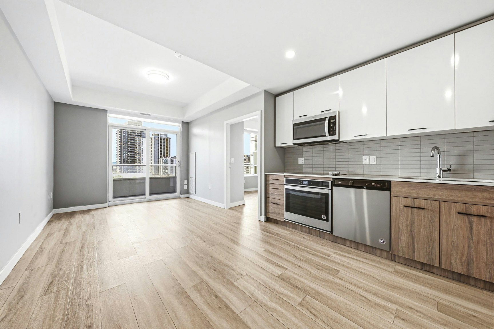 2401-20 George Street, Hamilton, ON, L8P 0C4 - 6