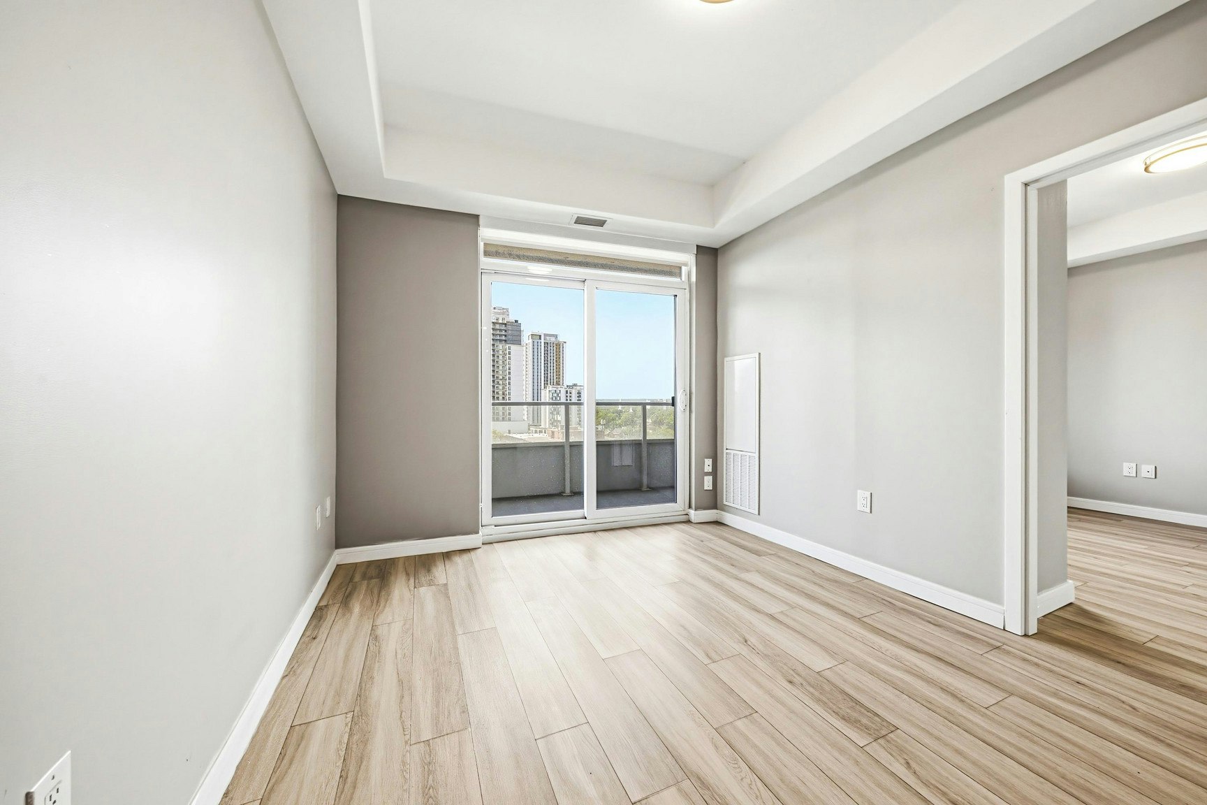 2401-20 George Street, Hamilton, ON, L8P 0C4 - 9