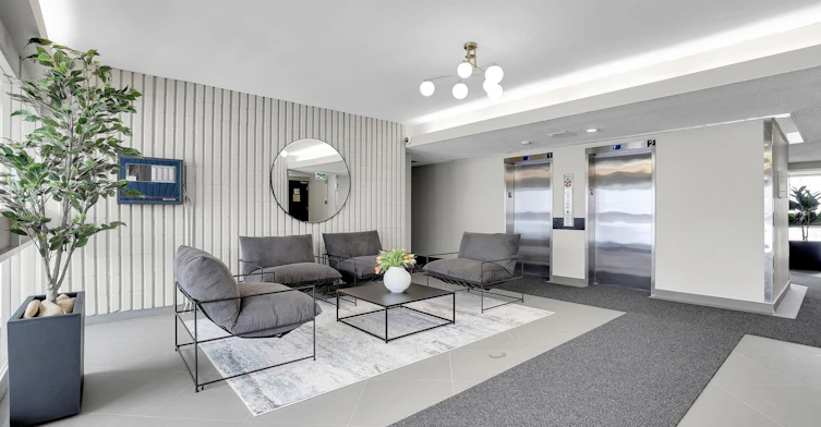 2935 Richmond Road, Ottawa, ON, K2B 8C9 - 18