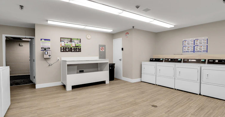 2935 Richmond Road, Ottawa, ON, K2B 8C9 - 28