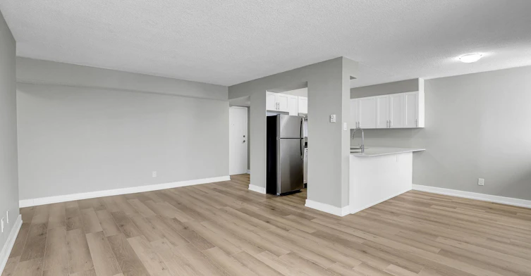 2935 Richmond Road, Ottawa, ON, K2B 8C9 - 12