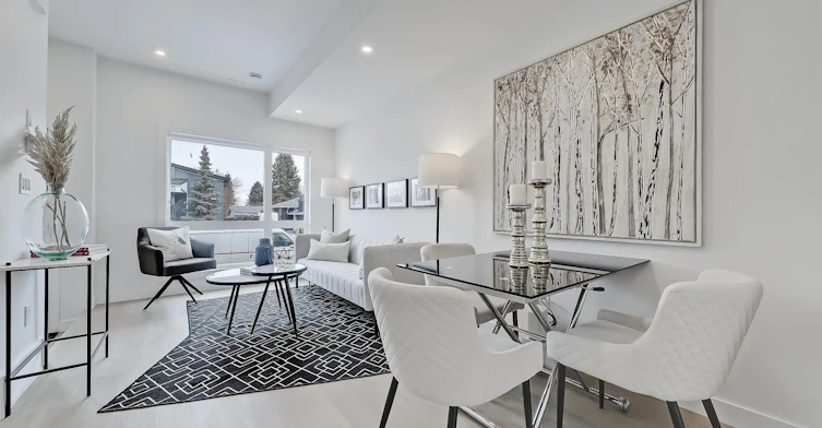 453 35 Avenue NW, Calgary, AB, T2K 5Z9 - 4