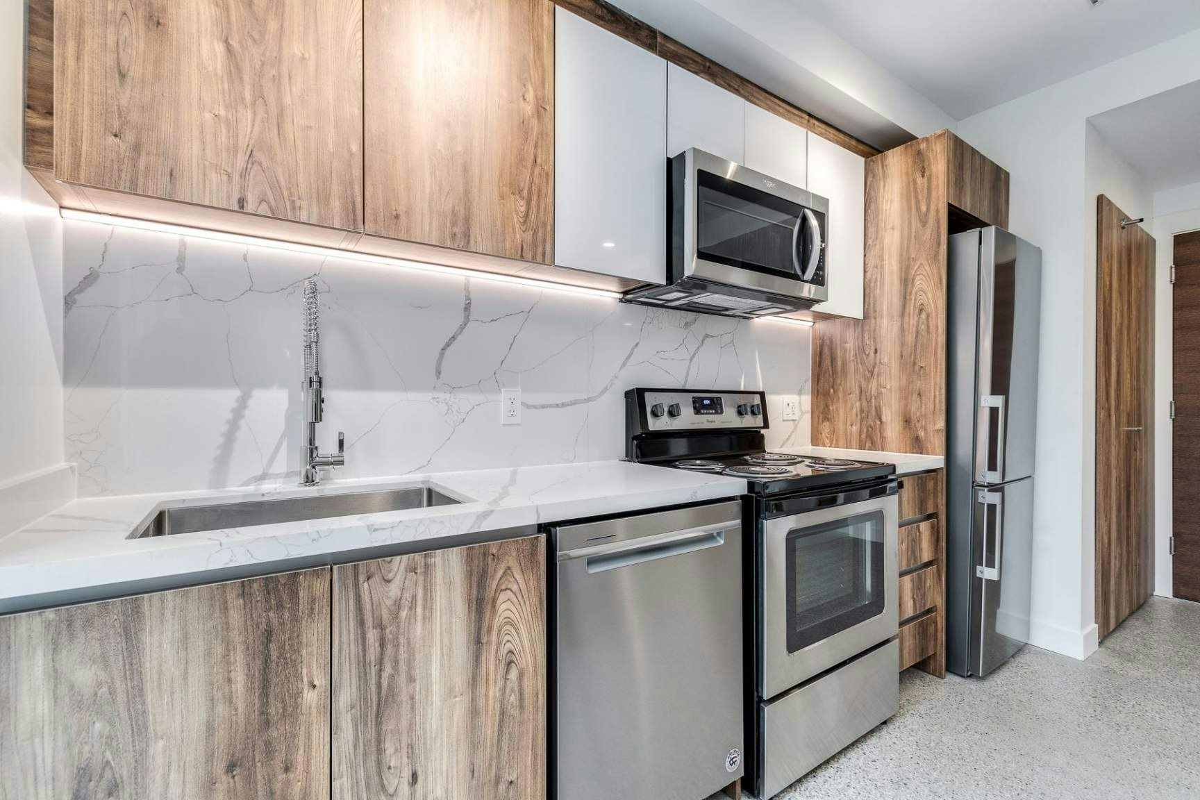 003-1170 Barclay Street, Vancouver, BC, V6E 1H1 - 9