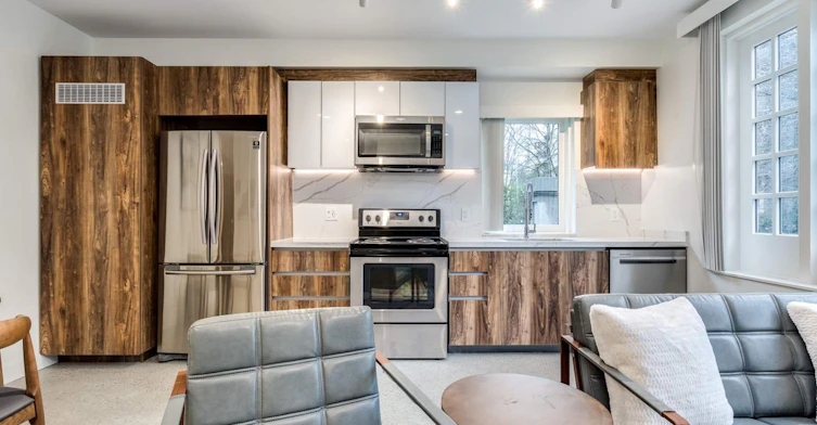 107-1170 Barclay Street, Vancouver, BC, V6E 1H1 - 3