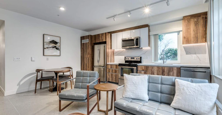 107-1170 Barclay Street, Vancouver, BC, V6E 1H1 - 5