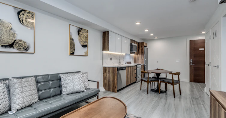 105-1168 Pendrell Street, Vancouver, BC, V6E 1L4 - 9