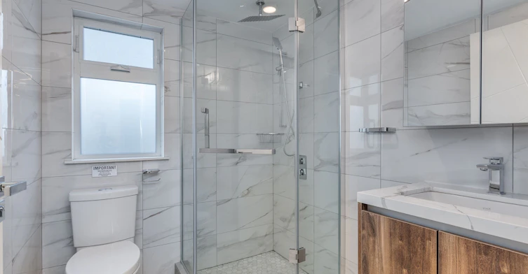 401-1168 Pendrell Street, Vancouver, BC, V6E 1L4 - 2