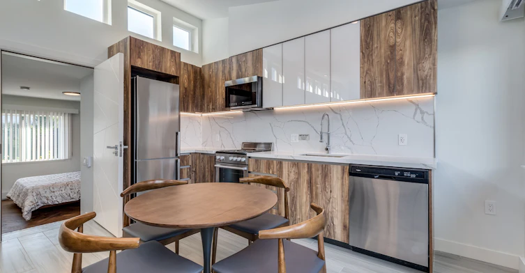 401-1168 Pendrell Street, Vancouver, BC, V6E 1L4 - 10
