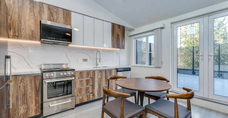 401-1168 Pendrell Street, Vancouver, BC, V6E 1L4 - 12