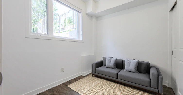 106-DAN-41 Danforth Road, Toronto, ON, M1L 0J6 - 28