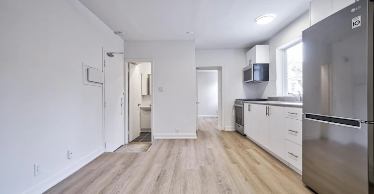 1046 Bathurst Street, Toronto, ON, M5R 3G7 - 7