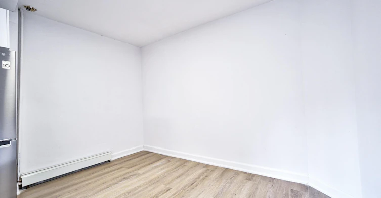 1046 Bathurst Street, Toronto, ON, M5R 3G7 - 9