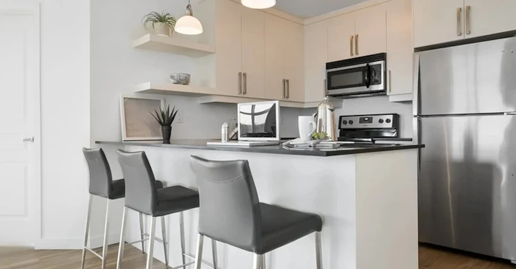 9155 Lennon Street, Brossard, QC, J4Y 0R8 - 6