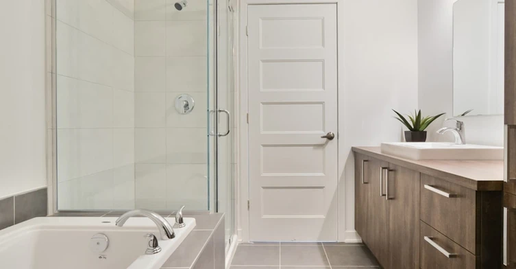 400 Saint Francis Boulevard, Châteauguay, QC, J6J 0E7 - 7