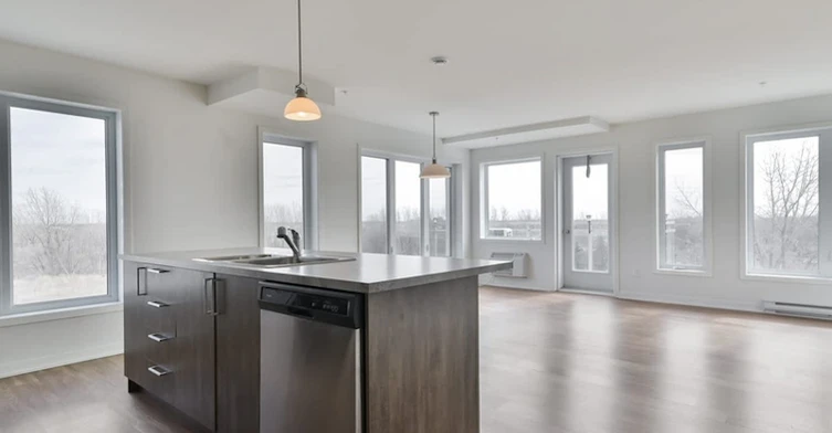 235 Cuvillier Street West, Longueuil, QC, J4L 0A7 - 5