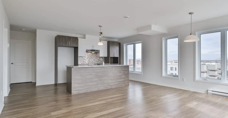235 Cuvillier Street West, Longueuil, QC, J4L 0A7 - 4