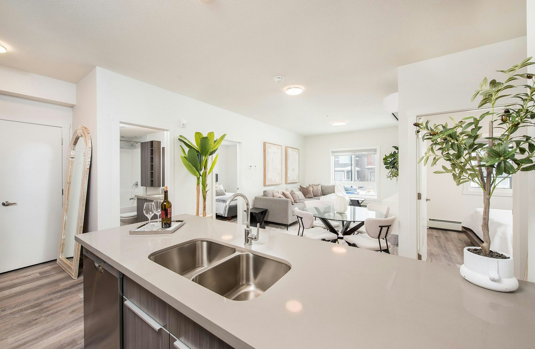 17627 63 Street NW, Edmonton, AB, T5Y 4G3 - 8
