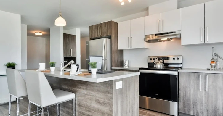 6000 De La Tourbière Rue, Longueuil, QC, J3Y 0K7 - 7