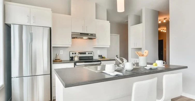 6000 De La Tourbière Rue, Longueuil, QC, J3Y 0K7