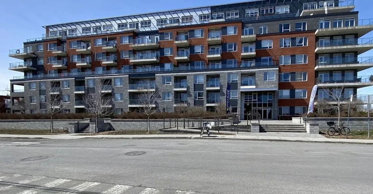 60 Cartier Street, Longueuil, QC, J4R 0A5 - 11