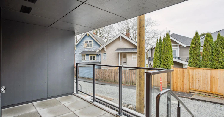 3572 Glen Drive, Vancouver, BC, V5V 0J6 - 16
