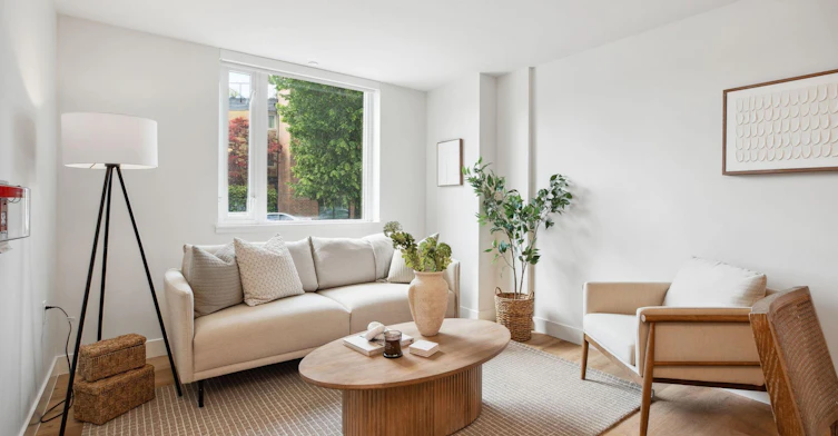3572 Glen Drive, Vancouver, BC, V5V 0J6 - 24